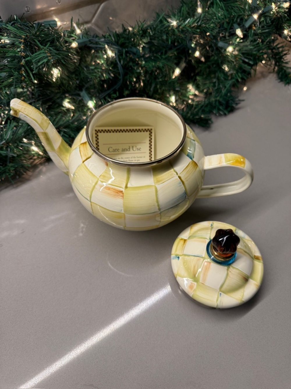 Mackenzie Childs 4 cup tea pot - green check NWT - Picture 2 of 5